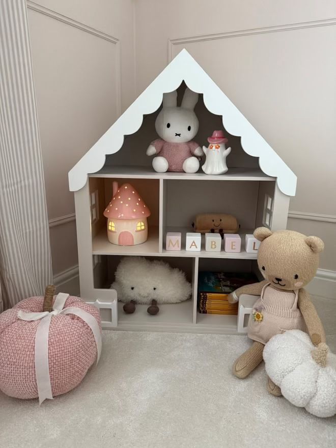 Little Craft Dolls House