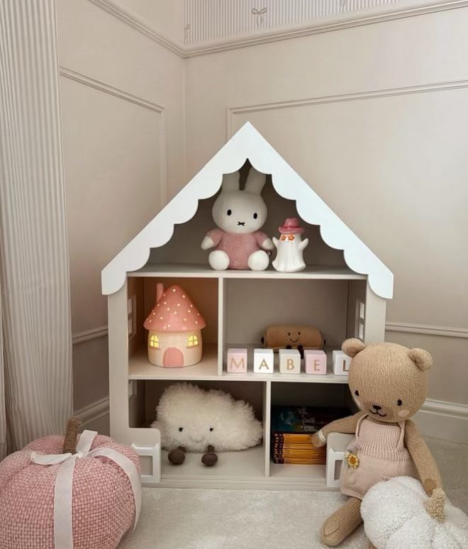 Little Craft Dolls House